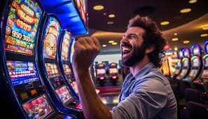 JLW77 Live Baccarat ဘေကာရက်ဒိုင်နှင့် ကာဒ်ကစားနေသောဇာတ်ခင်း